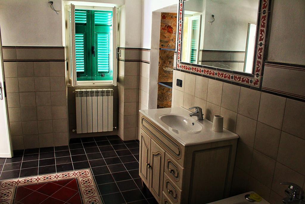 Montegrazie Apartment Imperia Phòng bức ảnh