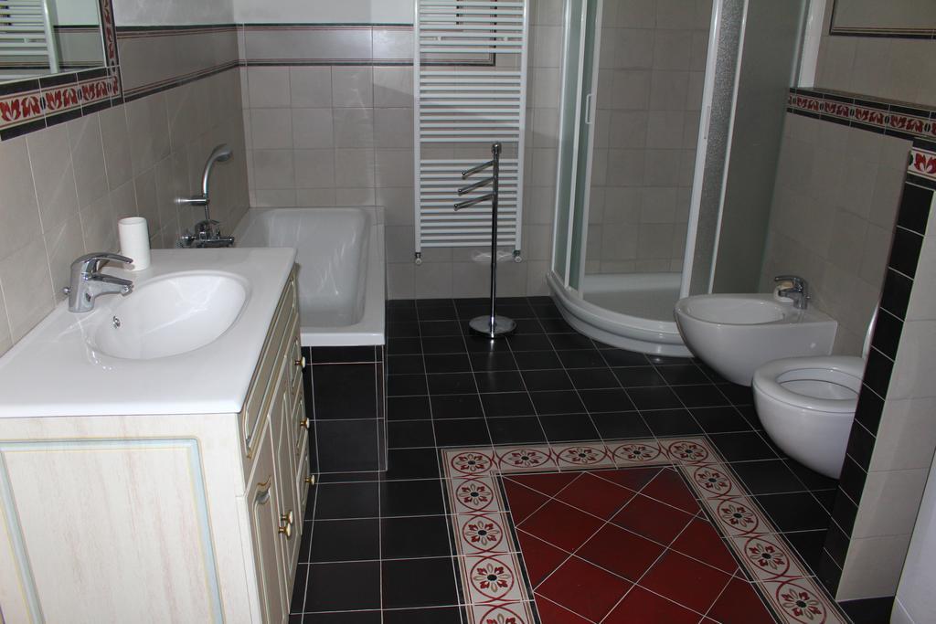 Montegrazie Apartment Imperia Ngoại thất bức ảnh